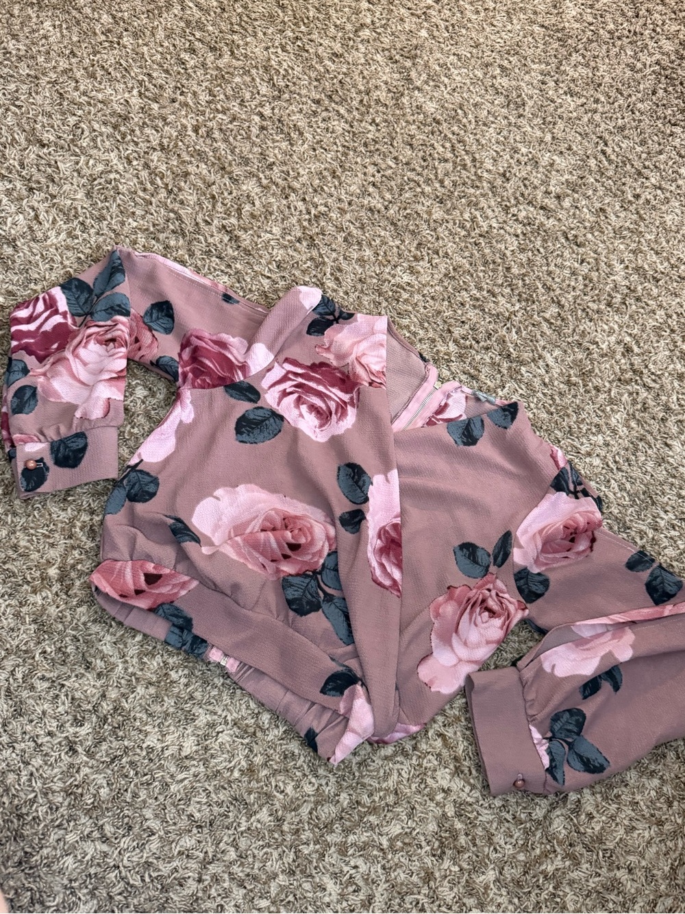 Charlotte Russe Mauve-Pink Floral Crop Blouse